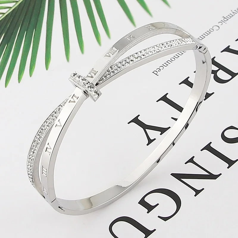 Timeless Trio Bangle