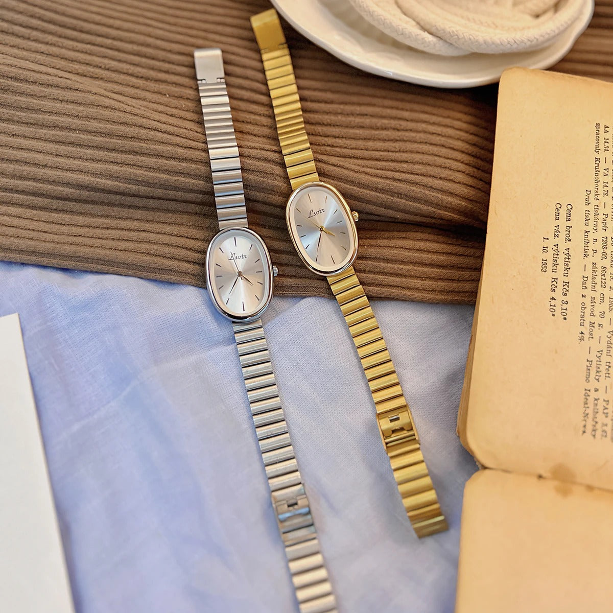 The Elara Oval Watch