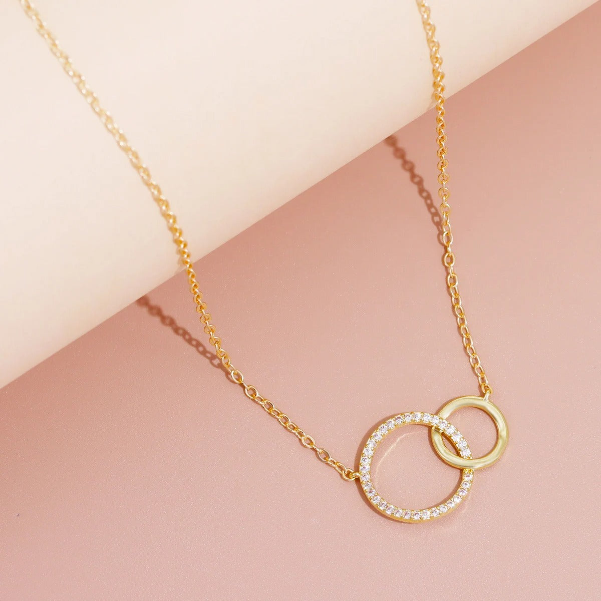 Luna Link Necklace